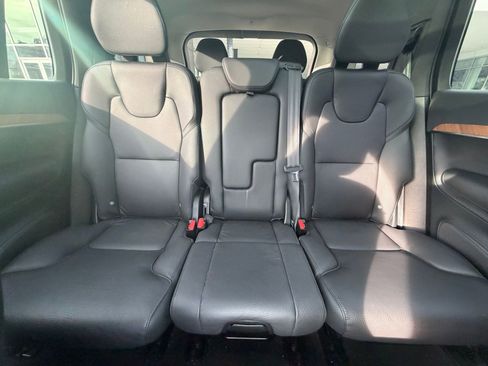 Used 2024 Volvo XC90 B5 Plus w/ Protection Package image 16