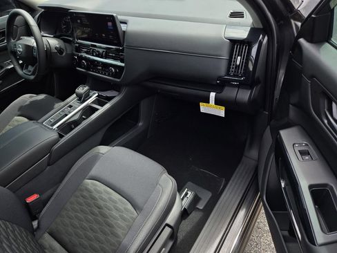 New 2026 Nissan Pathfinder SV w/ Cargo Package FWD image 7