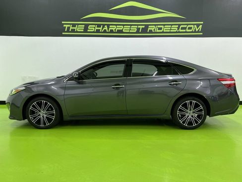 Used 2015 Toyota Avalon XLE Touring FWD image 6