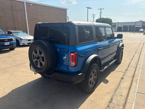 Used 2023 Ford Bronco Big Bend AWD/4WD image 3