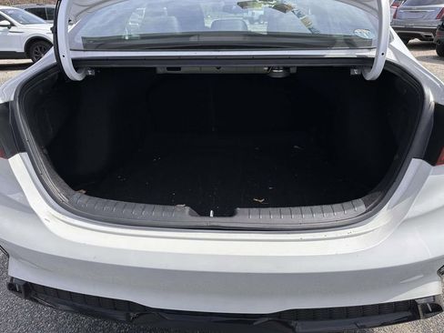 Used 2024 Kia Forte GT-Line w/ GT-Line Premium Package FWD image 7