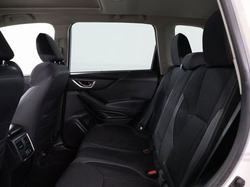 Used 2023 Subaru Forester Premium image 28