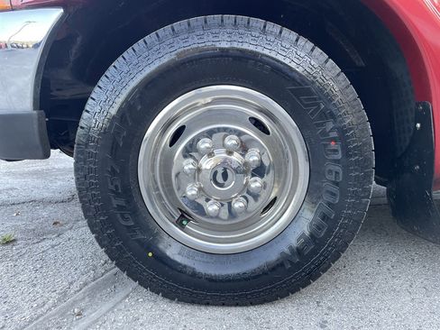 Used 2001 Ford F350 XLT image 27