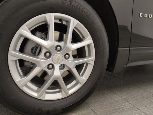 Used 2024 Chevrolet Equinox LT image 31