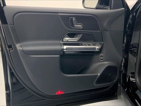 Certified 2024 Mercedes-Benz EQB 250+ image 24