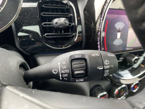 Certified 2024 MINI Cooper SE image 25