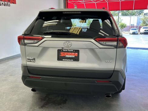 Certified 2024 Toyota RAV4 XLE w/ Convenience Package FWD image 4