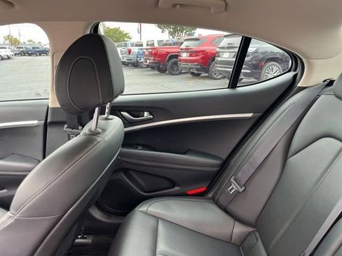 Used 2023 Genesis G70 2.0T AWD/4WD image 14