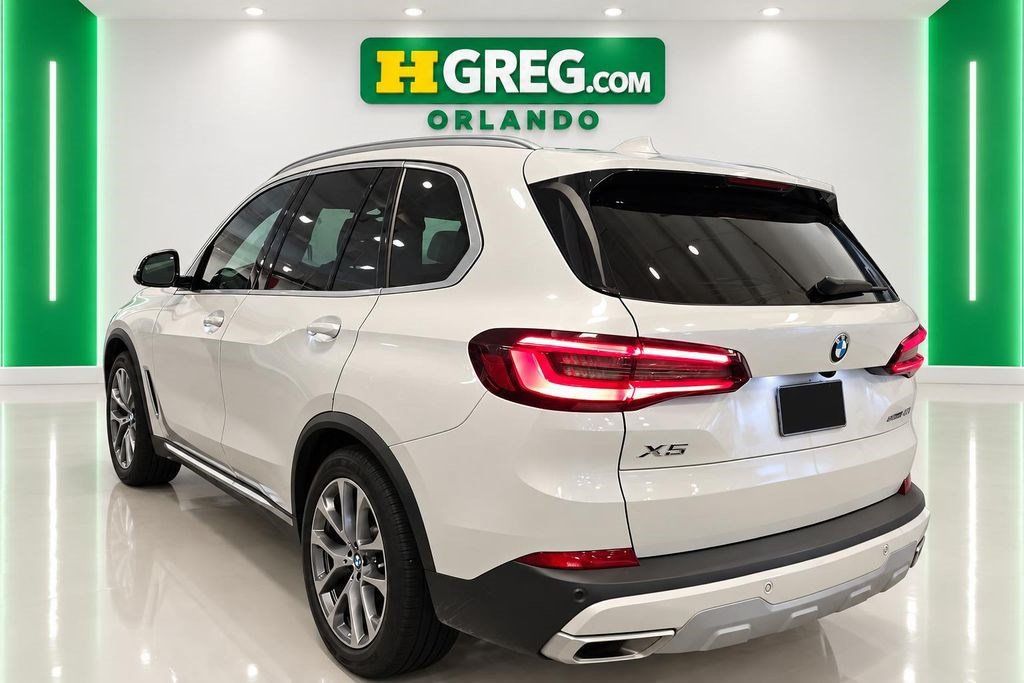 Used 2023 BMW X5 sDrive40i w/ Premium Package RWD image 2