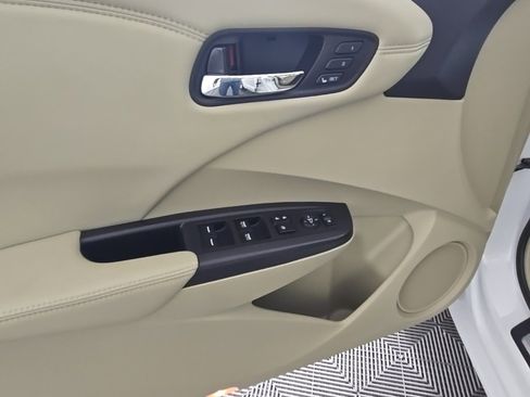 Used 2017 Acura RDX AWD image 20