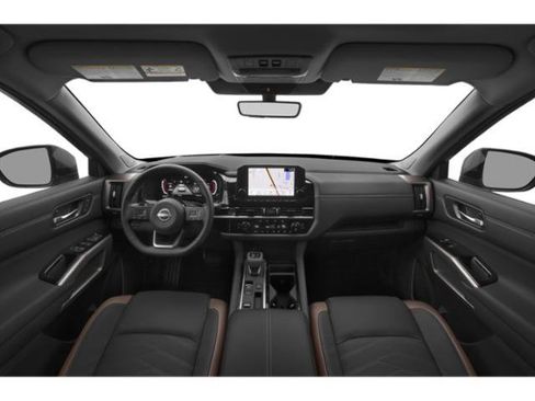 Certified 2025 Nissan Pathfinder Platinum w/ Cargo Package AWD/4WD image 11