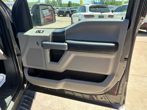 Used 2017 Ford F150 XLT w/ Equipment Group 301A Mid AWD/4WD image 18