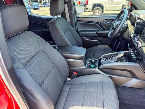 Used 2025 GMC Canyon Elevation w/ Convenience Package AWD/4WD image 38
