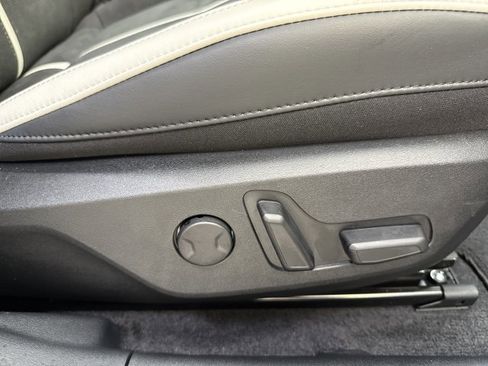 Used 2025 Kia EV6 GT-Line image 33