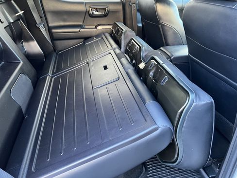 Used 2023 Toyota Tacoma Limited image 25