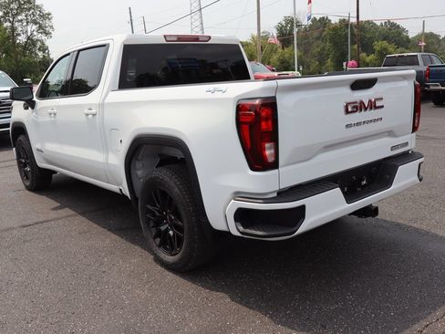 Used 2026 GMC Sierra 1500 Elevation AWD/4WD image 3