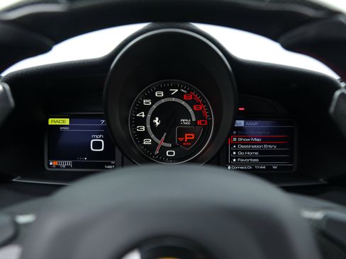 Certified 2019 Ferrari 488 Pista Coupe image 60