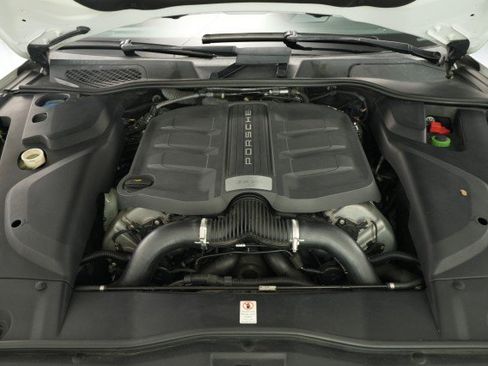 Used 2016 Porsche Cayenne GTS AWD/4WD image 67