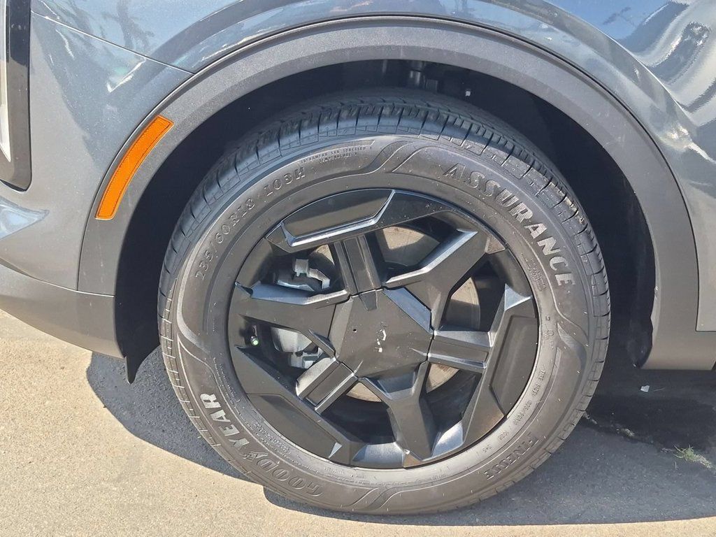 Certified 2026 Kia Sportage S AWD/4WD image 33