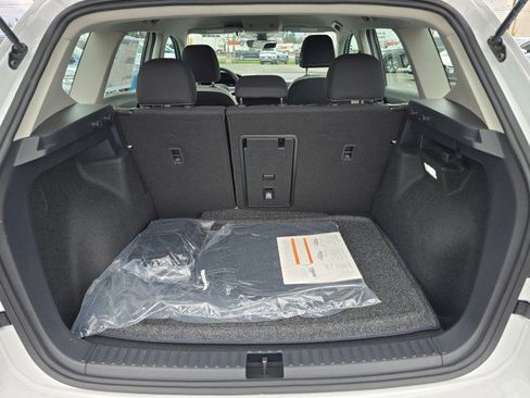 New 2026 Volkswagen Taos S image 18