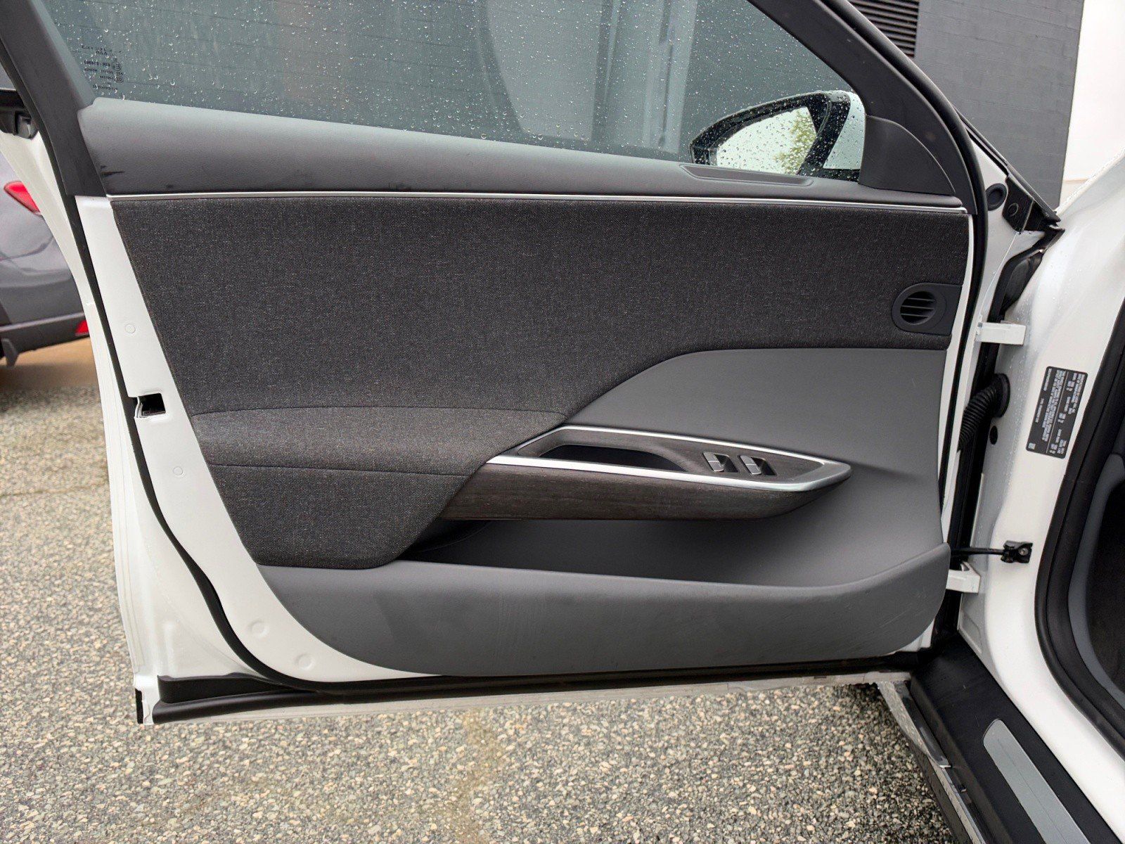 Used 2024 Lucid Air Pure RWD image 20