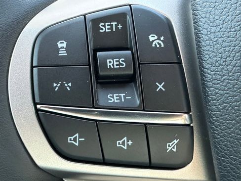 New 2025 Ford Explorer Active w/ Active Comfort Package image 11