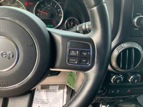 Used 2017 Jeep Wrangler Unlimited Sport w/ Quick Order Package 23S AWD/4WD image 19