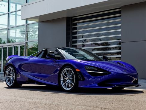 New 2026 McLaren 750S Spider RWD image 37