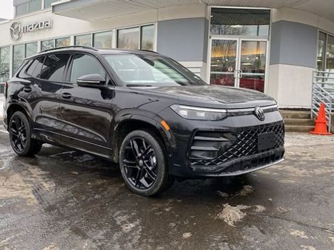 New 2026 Volkswagen Tiguan SE R-Line AWD/4WD image 3
