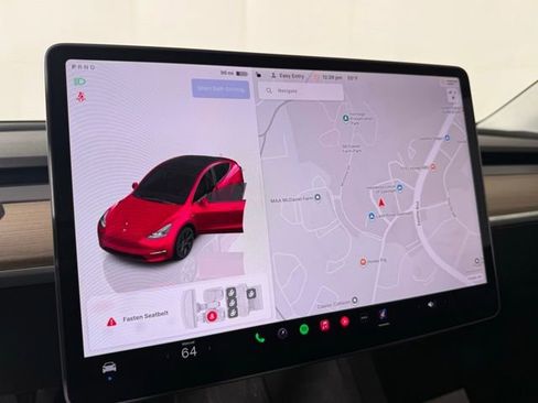Used 2025 Tesla Model Y Long Range image 18