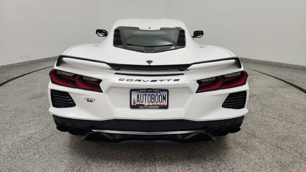 Used 2023 Chevrolet Corvette Stingray Premium Cpe w/ Z51 Performance Package RWD image 15