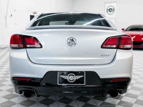Used 2015 Chevrolet SS RWD image 8