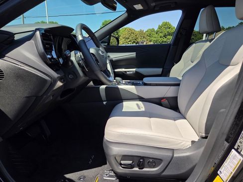Used 2024 Lexus RX 350 Premium w/ Convenience Package FWD image 5