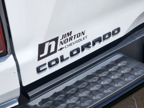 New 2026 Chevrolet Colorado ZR2 w/ Technology Package image 8