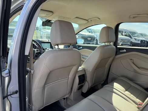 Used 2016 Ford Escape Titanium image 8