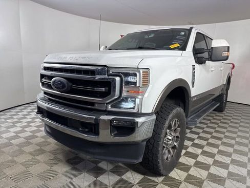 Used 2022 Ford F250 Lariat w/ Lariat Ultimate Package image 4