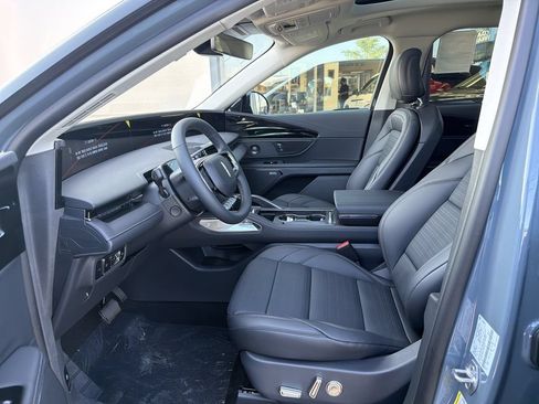 New 2026 Lincoln Nautilus Reserve w/ Jet Appearance Package AWD/4WD image 5
