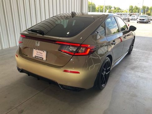 Certified 2025 Honda Civic Sport image 22