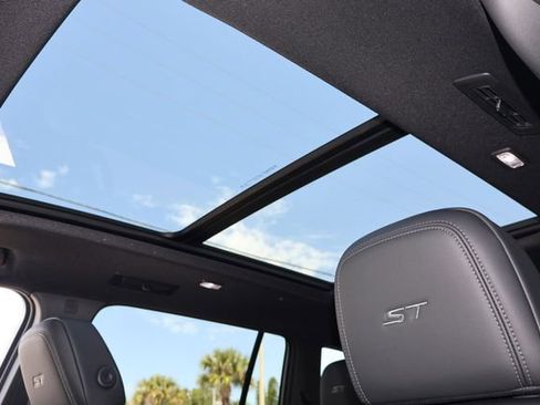 New 2026 Buick Enclave Sport Touring w/ Power Package FWD image 29