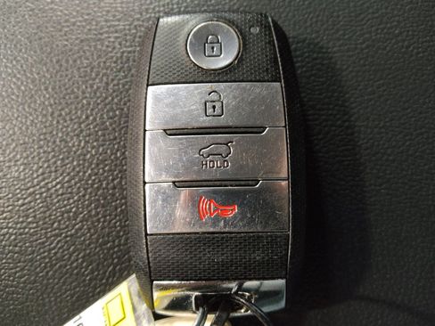 Used 2018 Kia Sorento EX FWD image 32