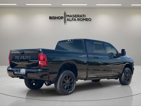 Used 2026 RAM 2500 Laramie AWD/4WD image 6