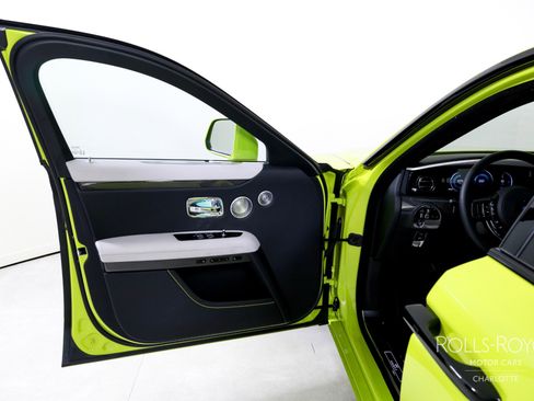 Certified 2025 Rolls-Royce Ghost Black Badge image 11