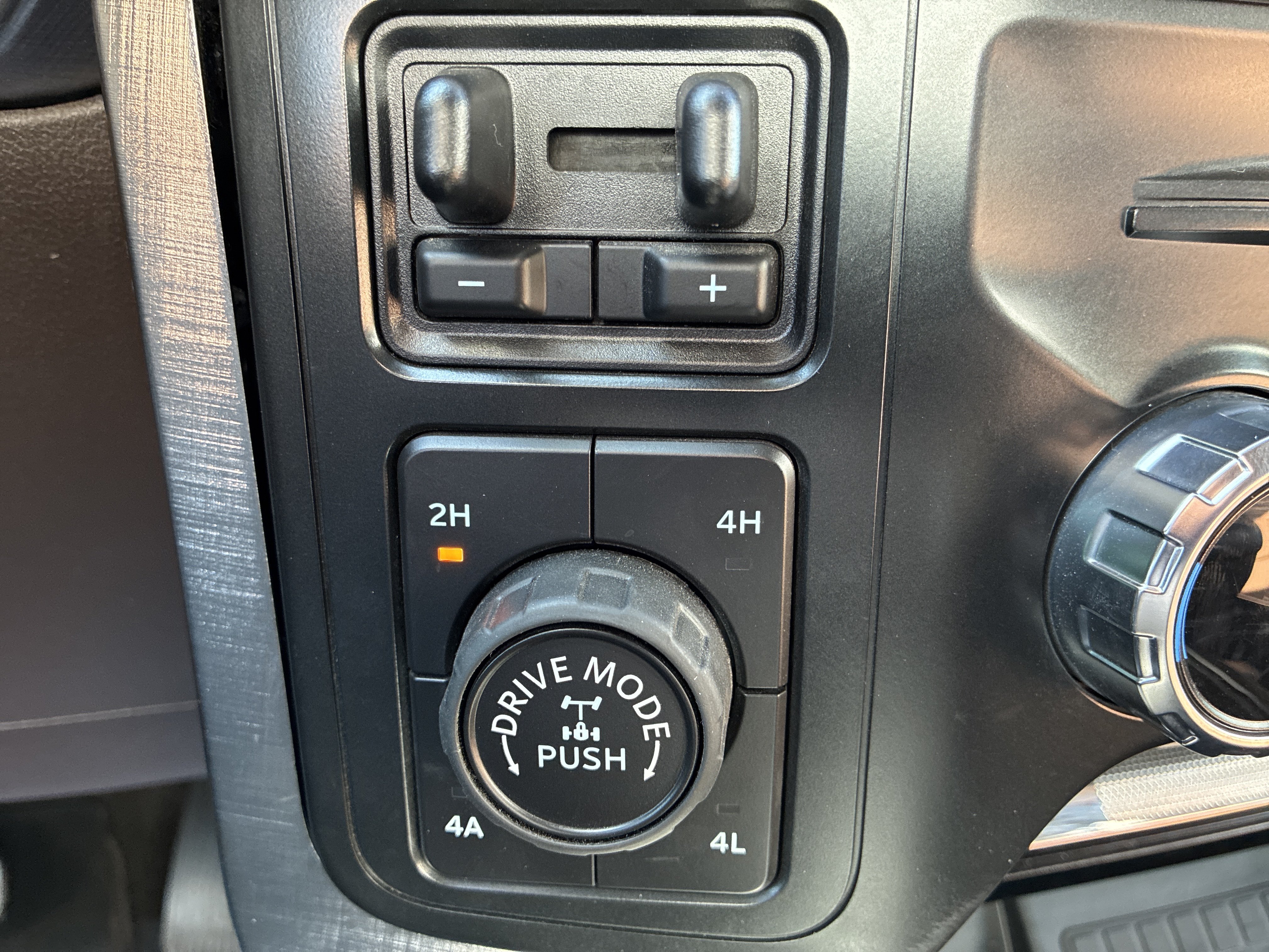 Used 2022 Ford F150 King Ranch w/ Equipment Group 601A High AWD/4WD image 25