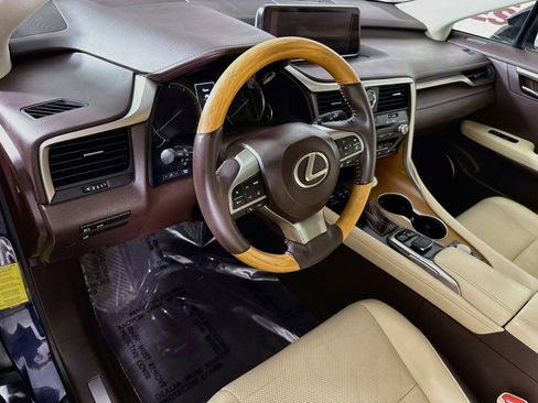 Used 2017 Lexus RX 350 FWD w/ Premium Package image 19