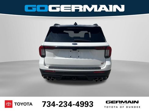 Used 2025 Ford Explorer ST AWD/4WD image 9