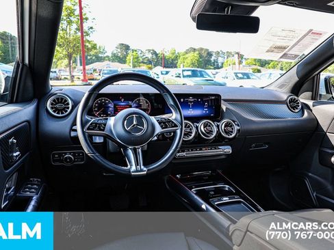 Used 2025 Mercedes-Benz GLA 250 image 29