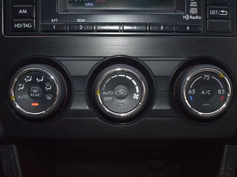 Used 2013 Subaru Crosstrek 2.0i Limited w/ Popular Pkg 2 image 24