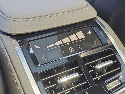 New 2026 Volvo XC90 T8 Ultra w/ Protection Package Premier image 12