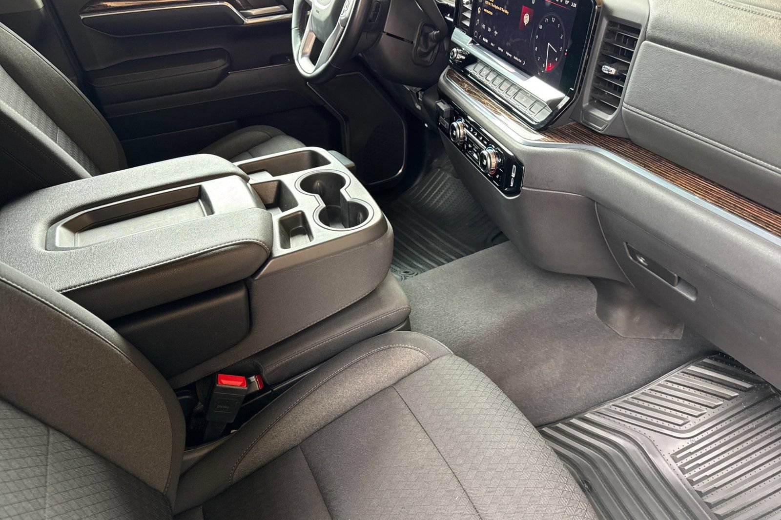 Used 2023 GMC Sierra 1500 Elevation AWD/4WD image 16