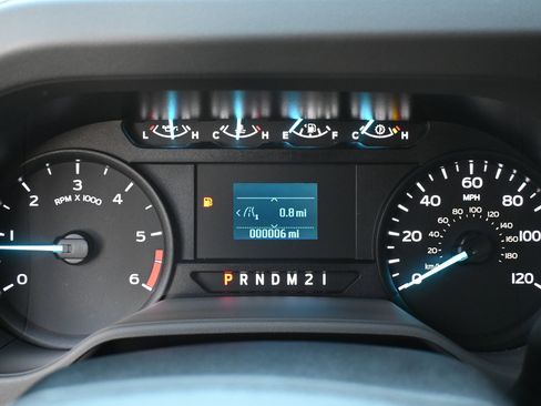 New 2026 Ford E-350 and Econoline 350 Super Duty w/ Power Equipment Group image 19